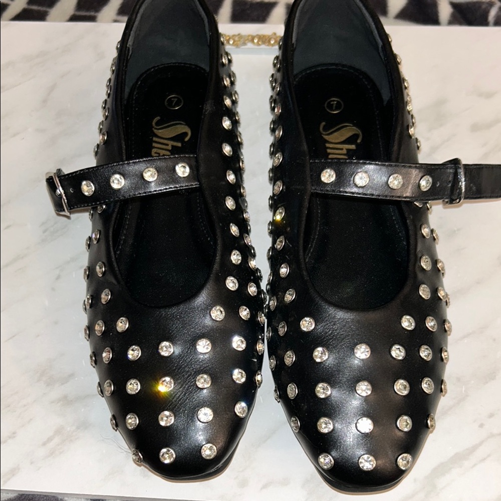 Beautiful never used Studded Black Mary Jane Flats!!